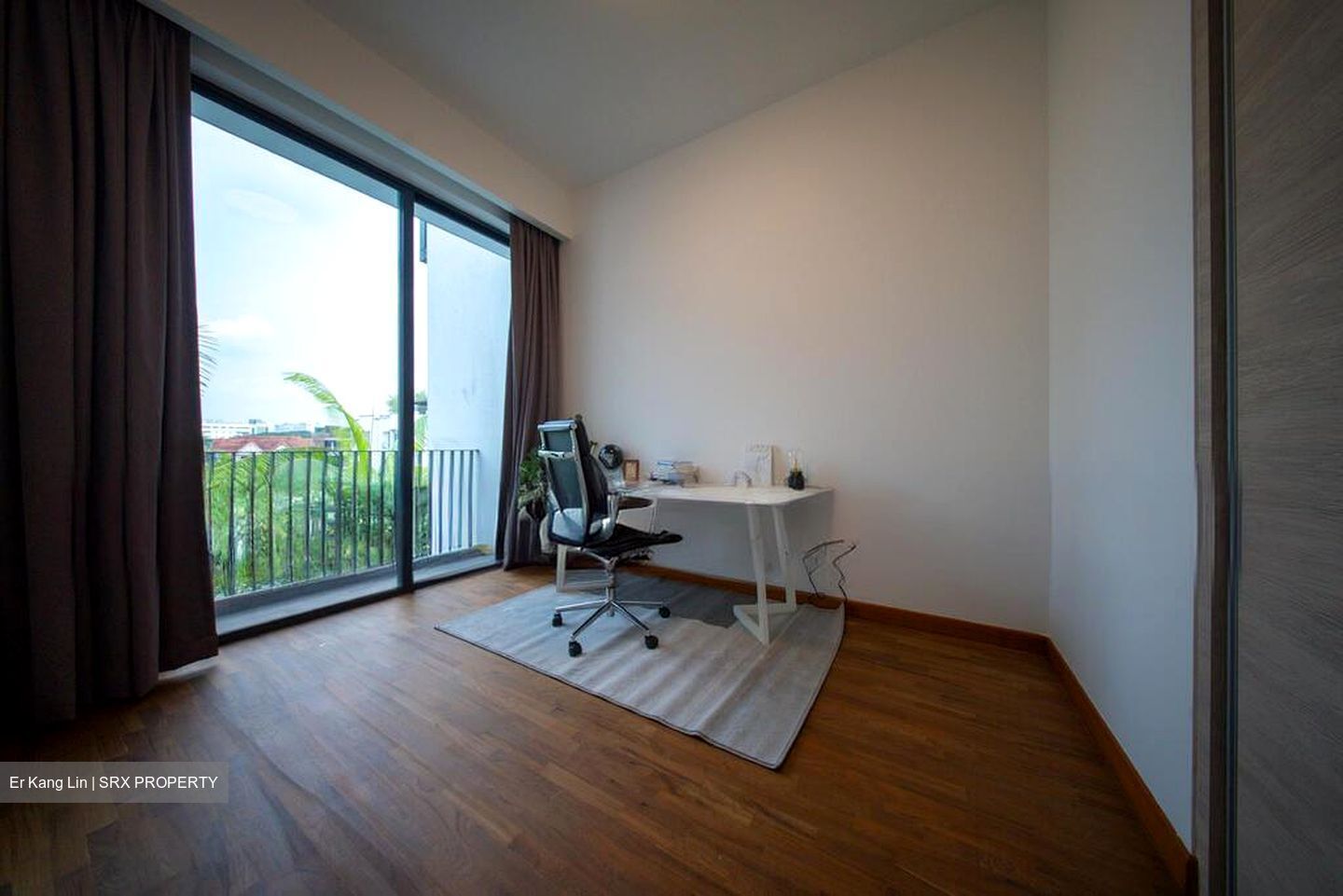 Sunrise Avenue (D28), Terrace #498252591